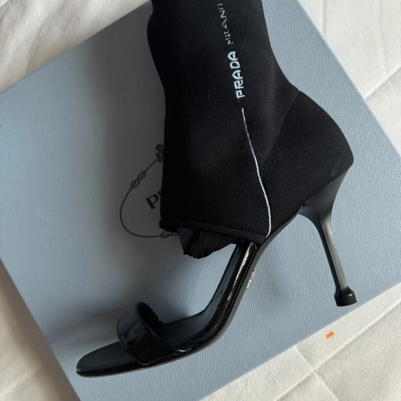 Prada shoes size 39 - Picture 1 of 3